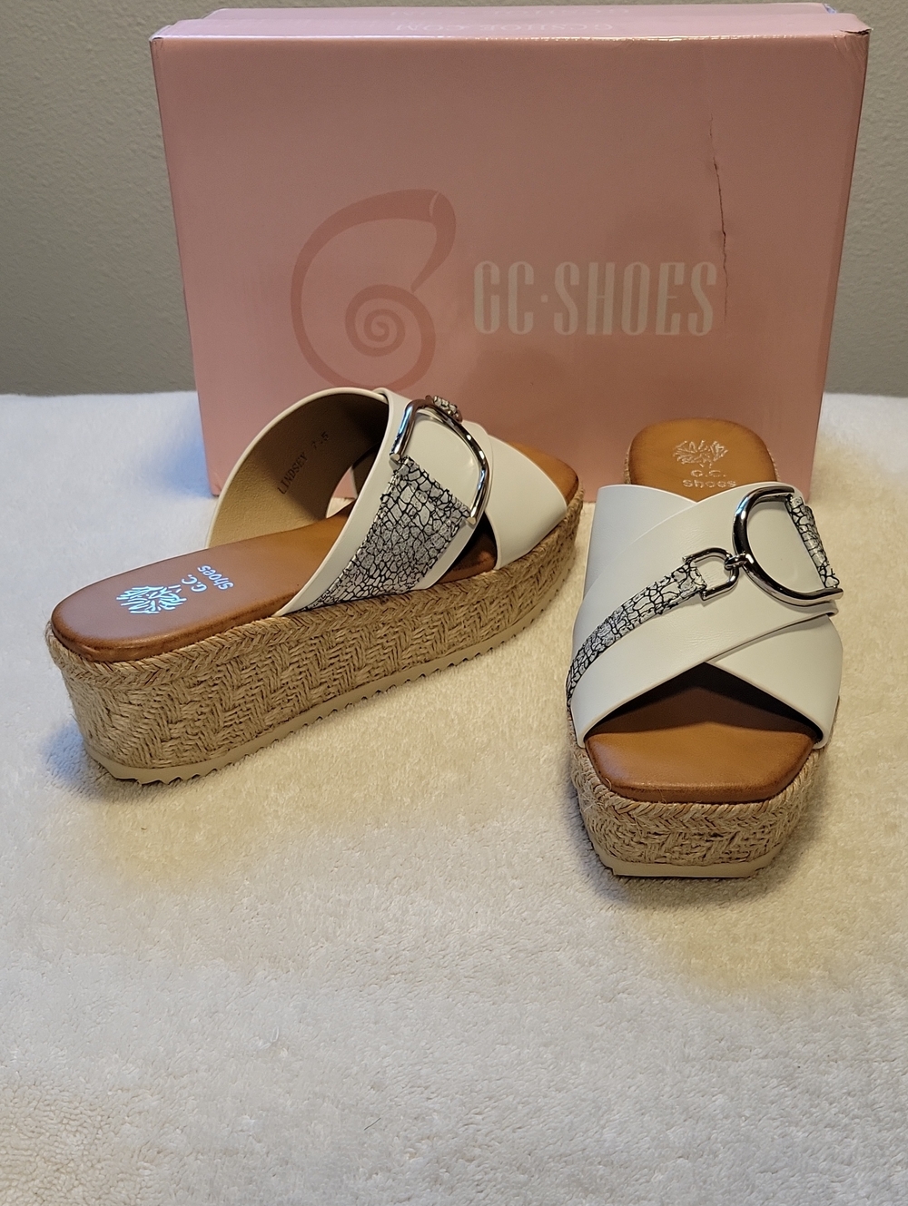 Good Choice "Lindsey" Slip-on espadrille sandal, NIB